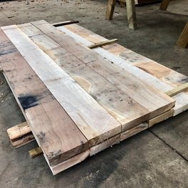 Fresh Sawn Oak Boards
